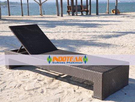 Wicker Lounger Furniture