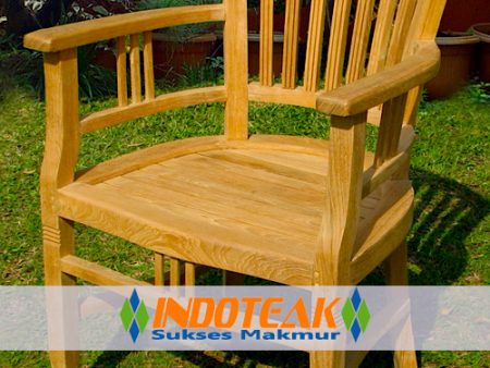 Banteng Arm Chair