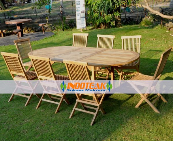 Jericho Furniture Sets  Oval Extending Table and 8 Pieces Chairs